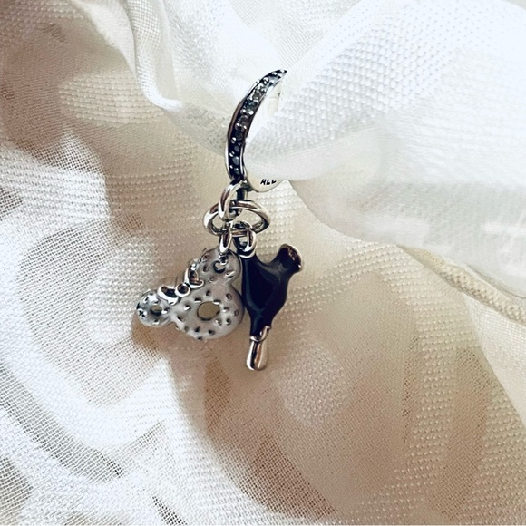 ✨NWOT Disney Donut & Ice Cream Charm ✨ - Picture 4 of 6